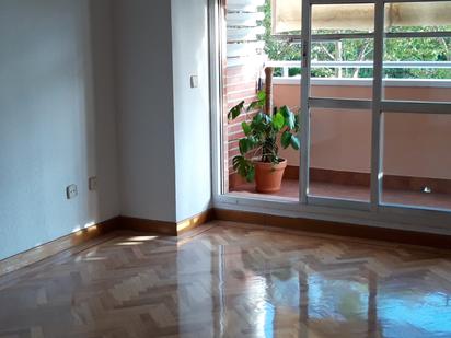 Bedroom of Flat to rent in  Madrid Capital  with Heating, Private garden and Parquet flooring