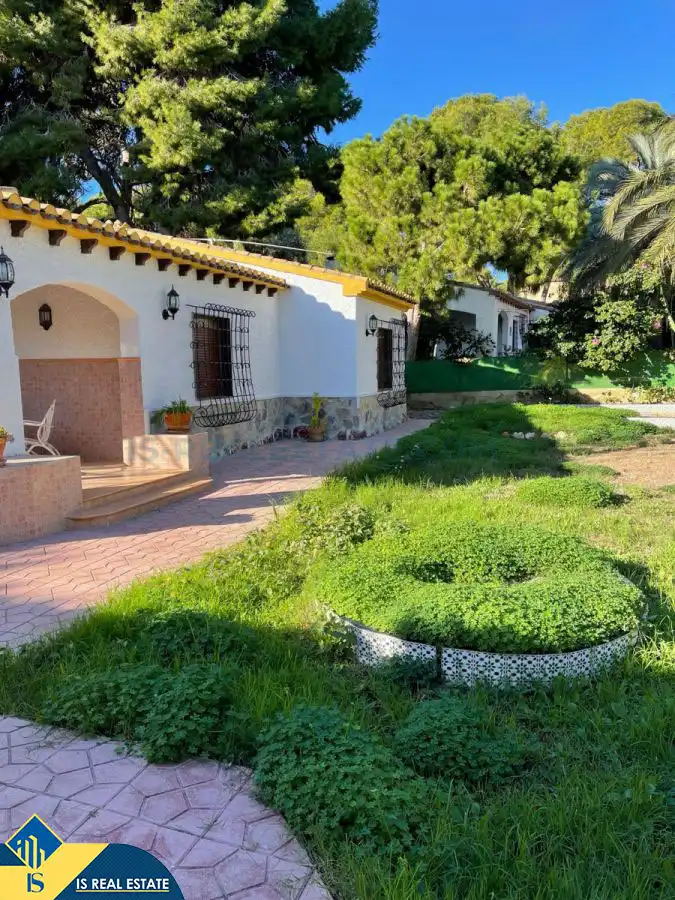 Xalet amb jardí en venda a Orihuela Costa, imagen 2