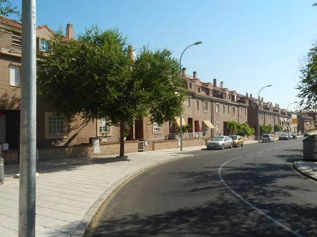 Local comercial en Alquiler en C/ Yedra en Santa María de Benquerencia