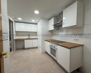 Kitchen of Flat for sale in  Valencia Capital  with Air Conditioner and Balcony