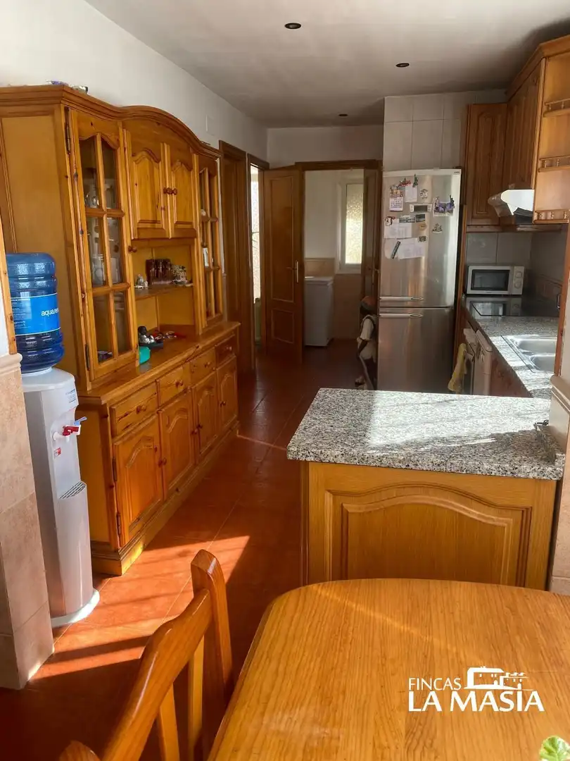 Cuina de Casa o xalet en venda en Canyelles amb Aire condicionat, Calefacció i Jardí privat