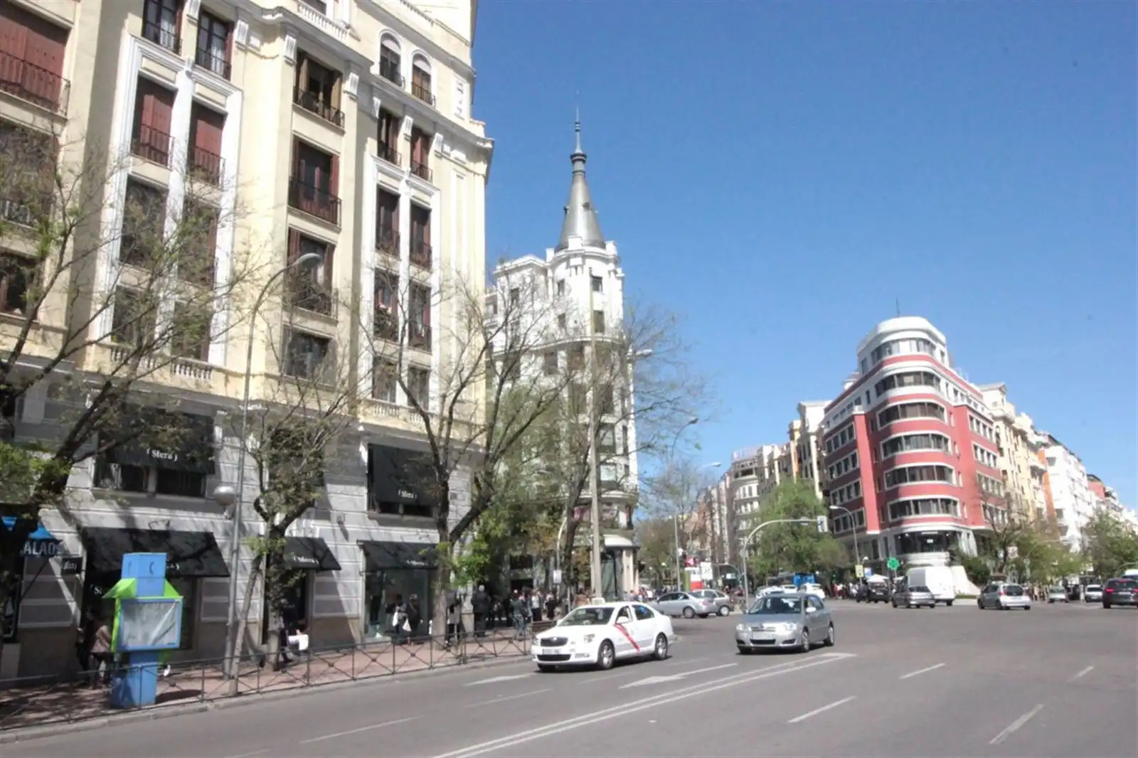 Vista exterior de Loft de lloguer en Madrid amb Aire condicionat, Calefacció i Moblat