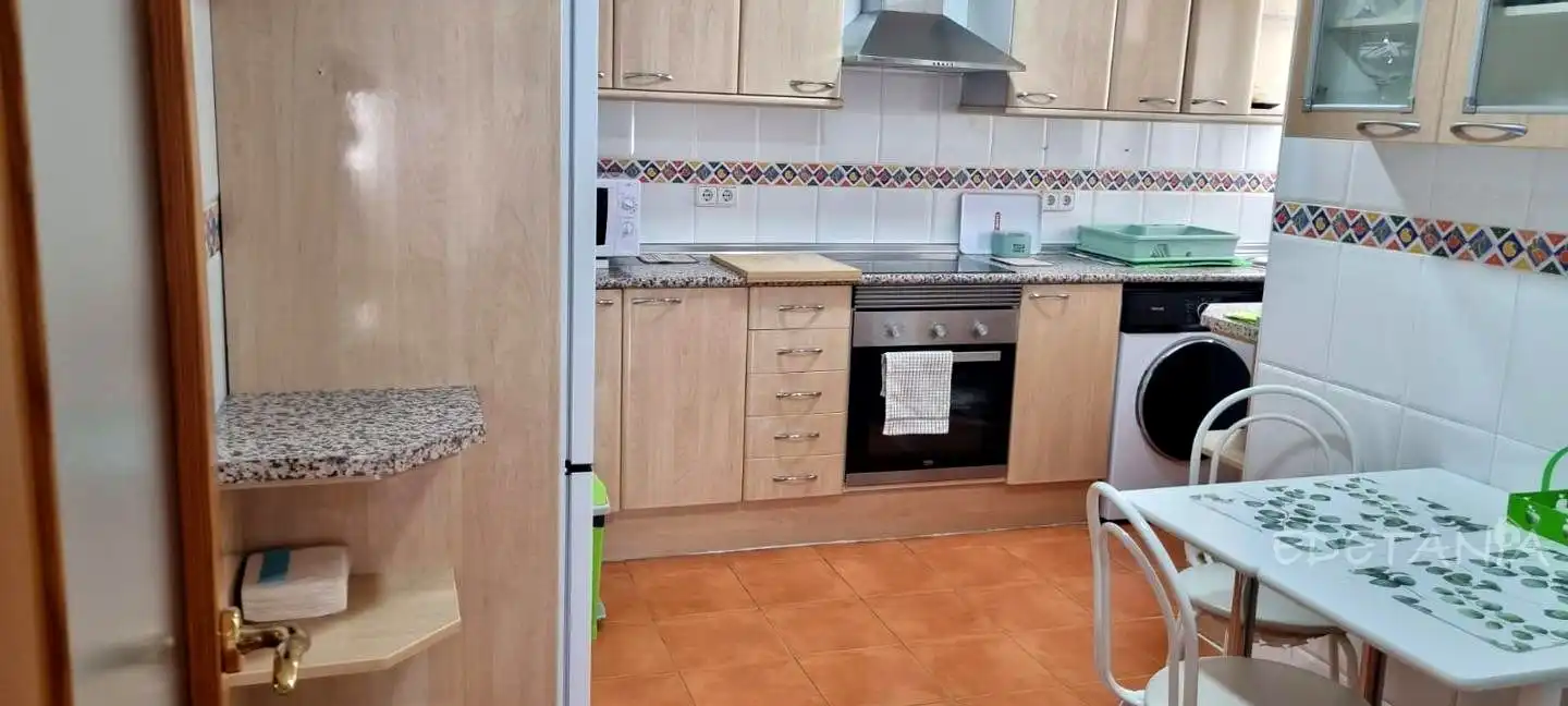 Habitación en Avenida del Seminario, Moncada