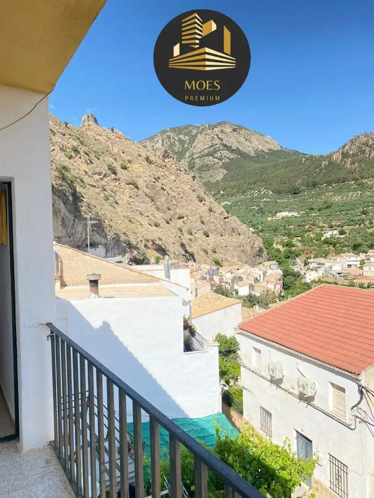 Exterior view of Flat for sale in Huesa  with Air Conditioner, Heating and Storage room