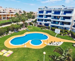 Piscina de Apartament en venda en Orihuela amb Aire condicionat