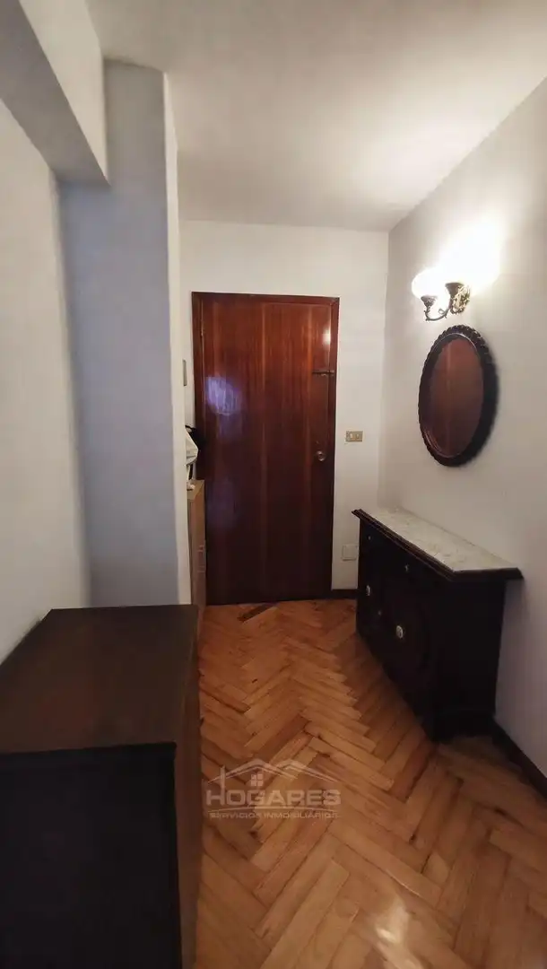 Piso en venta en Vigo  con Parquet, Trastero y Balcón
