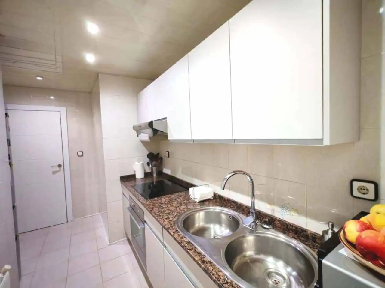 Küche von Wohnung zum Verkauf in Badalona mit Klimaanlage, Heizung und Parkett
