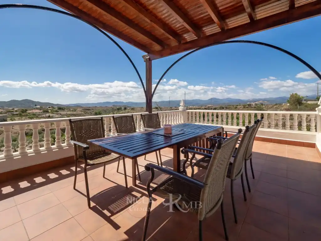 Finca rústica en venta en Albox