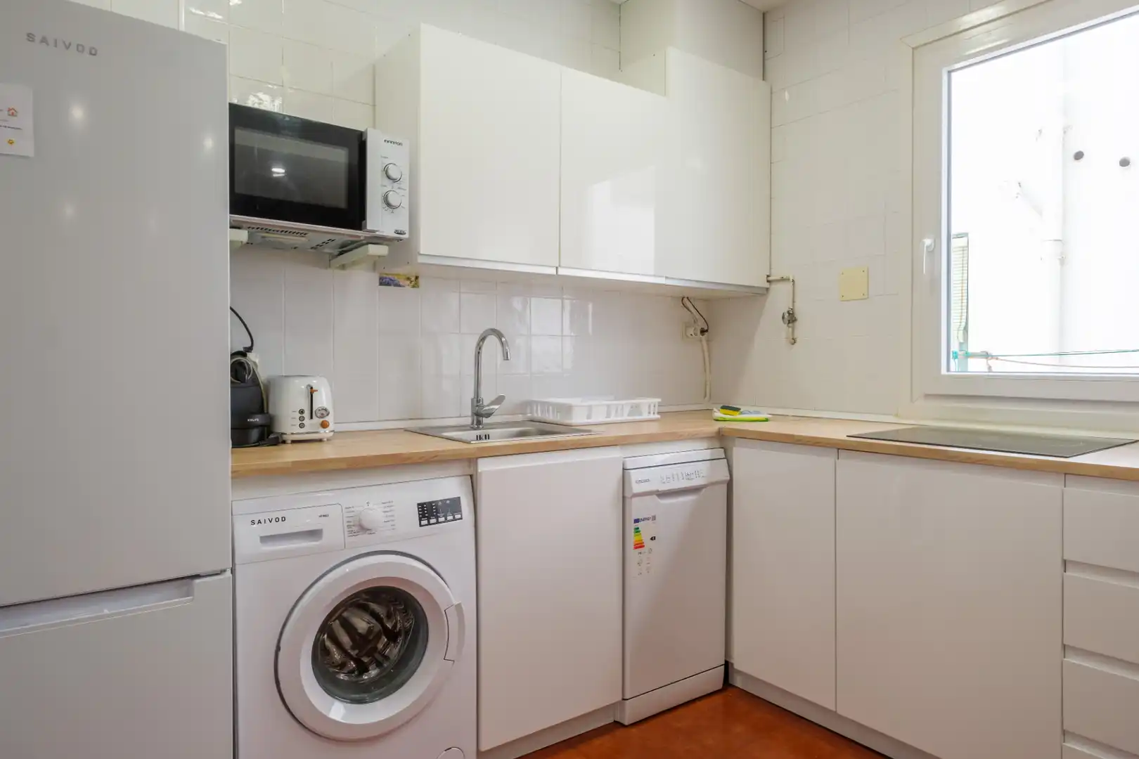 Flat for rent in Calle de la Duquesa de Villahermosa, Ciudad Jardín - Parque Roma