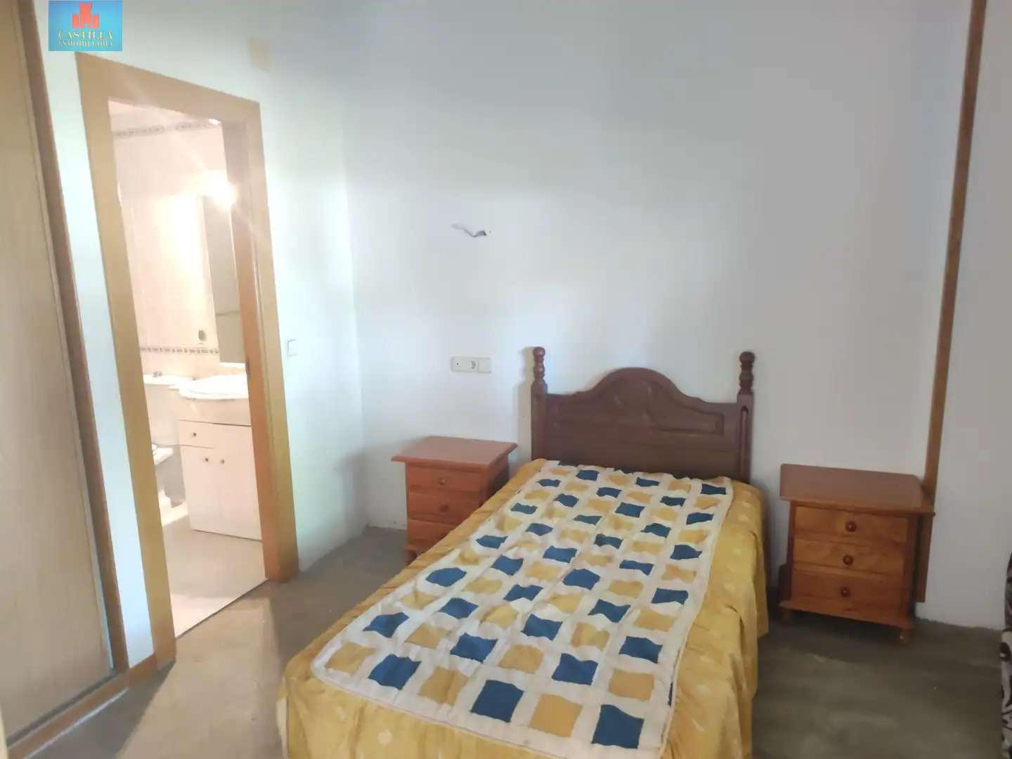 Habitación de Finca rústica en venta en Muñopepe con Calefacción, Jardín privado y Trastero