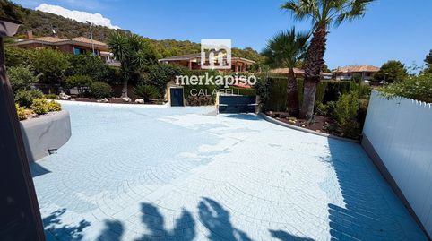Chalet de 6 hab. con piscina y placas solares, imagen 4