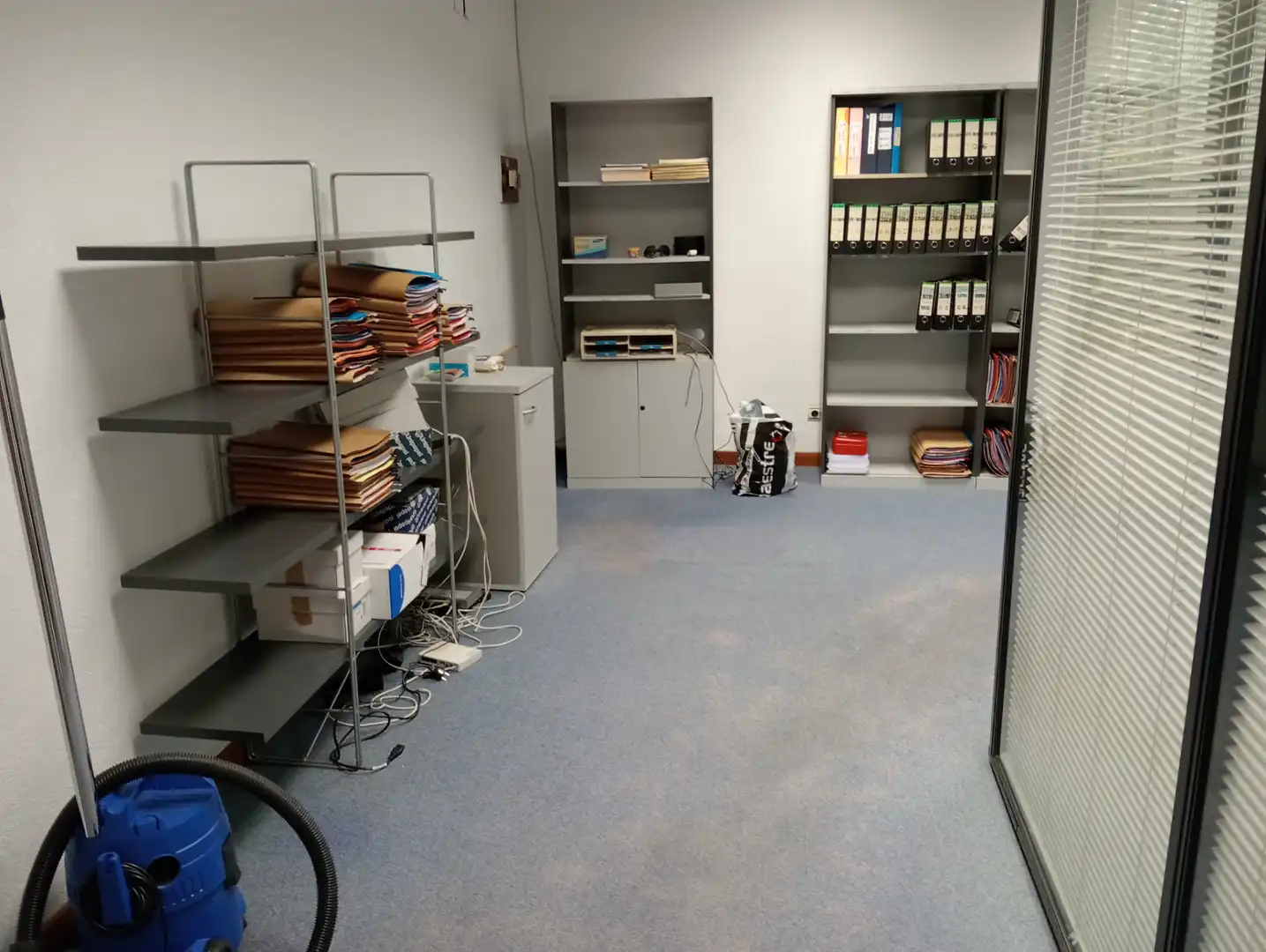 Office space with lift for sale in Plaza Jado, imagen 4