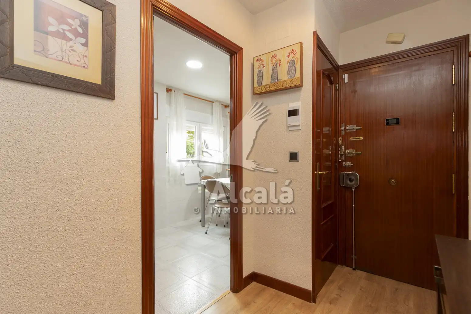 Flat for sale in Venecia - Nueva Alcalá