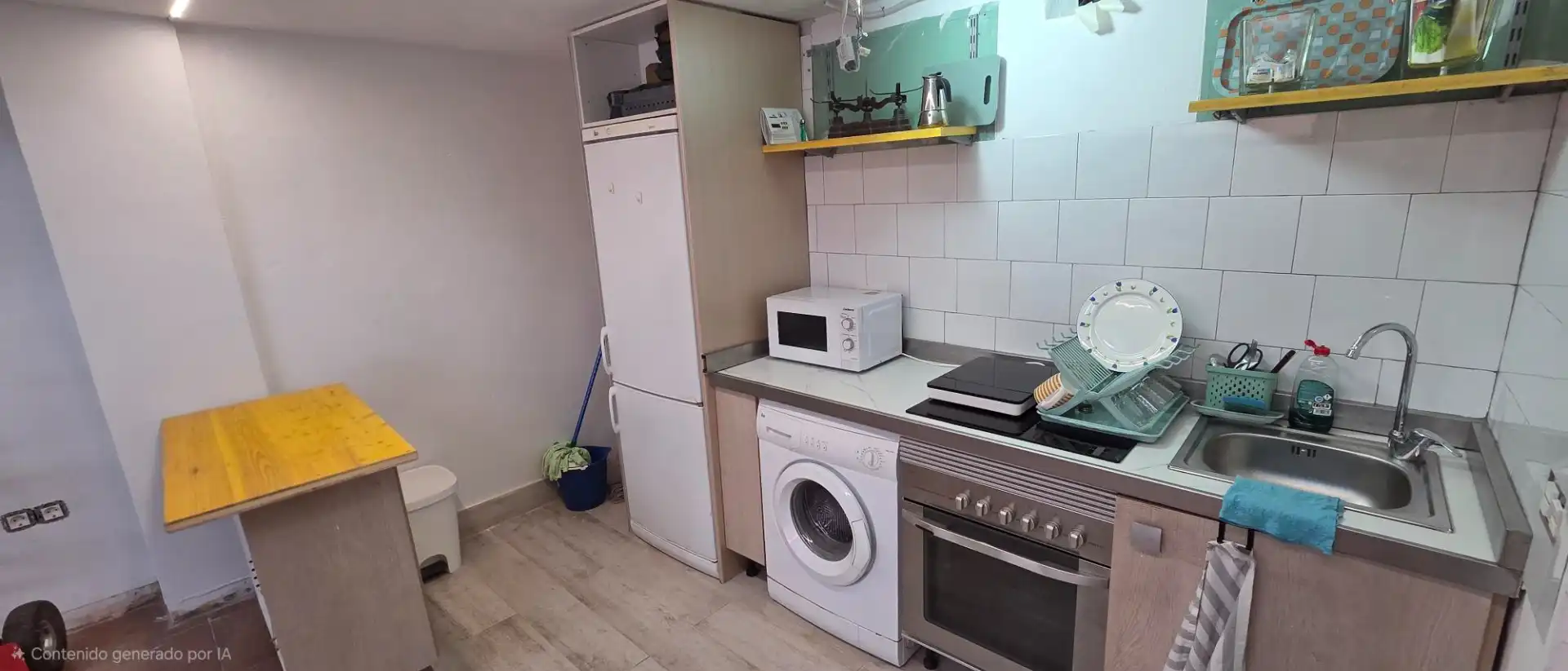 Cocina de Local en venta en Valencia con Aire acondicionado