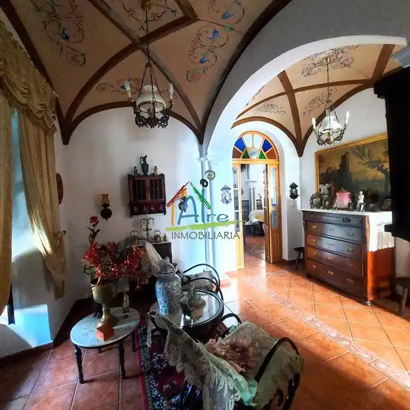 Casa adosada en venta en Cala con Terraza, Trastero y Amueblado