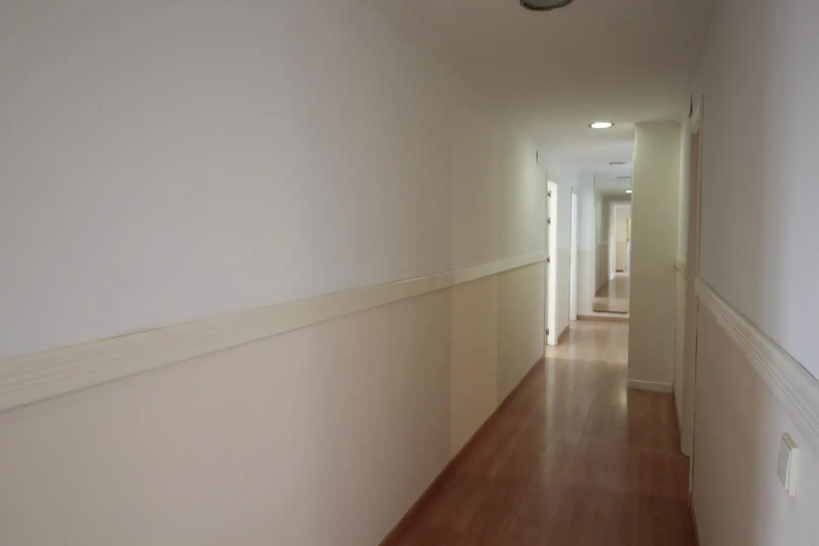 Piso en venta en Sevilla con Balcón y Jacuzzi