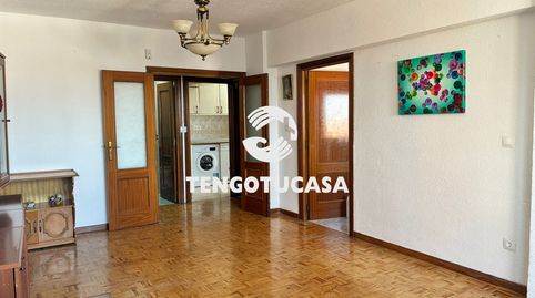 Foto 2 de Piso en venta en Calle de José Arcones Gil, Pueblo Nuevo, Madrid Capital