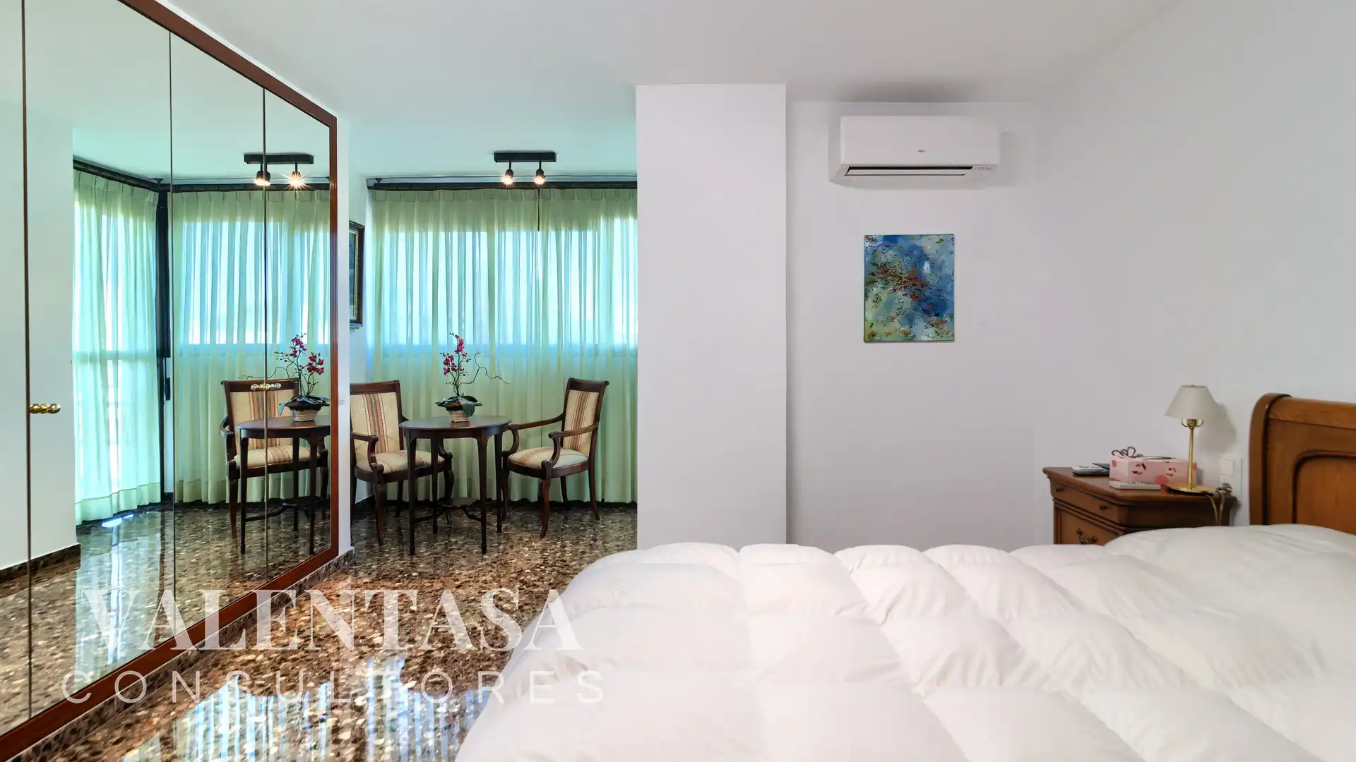 Habitación de Piso en venta en Valencia con Aire acondicionado, Calefacción y Amueblado