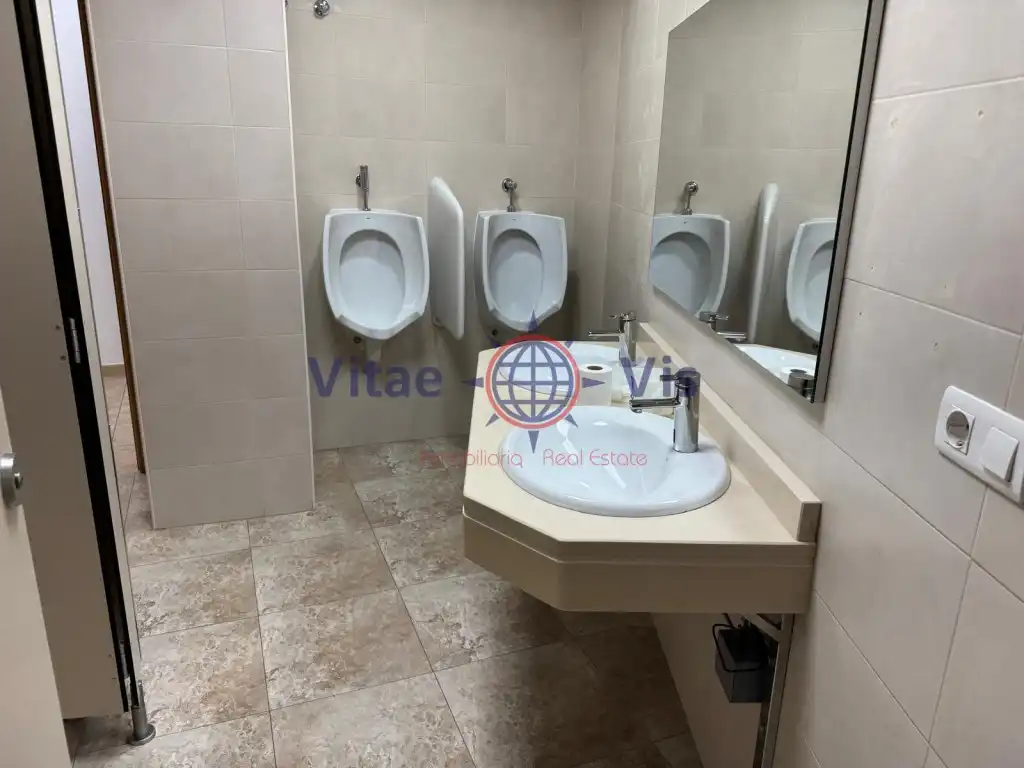 Local comercial de lloguer a Avenida Europa, imagen 16