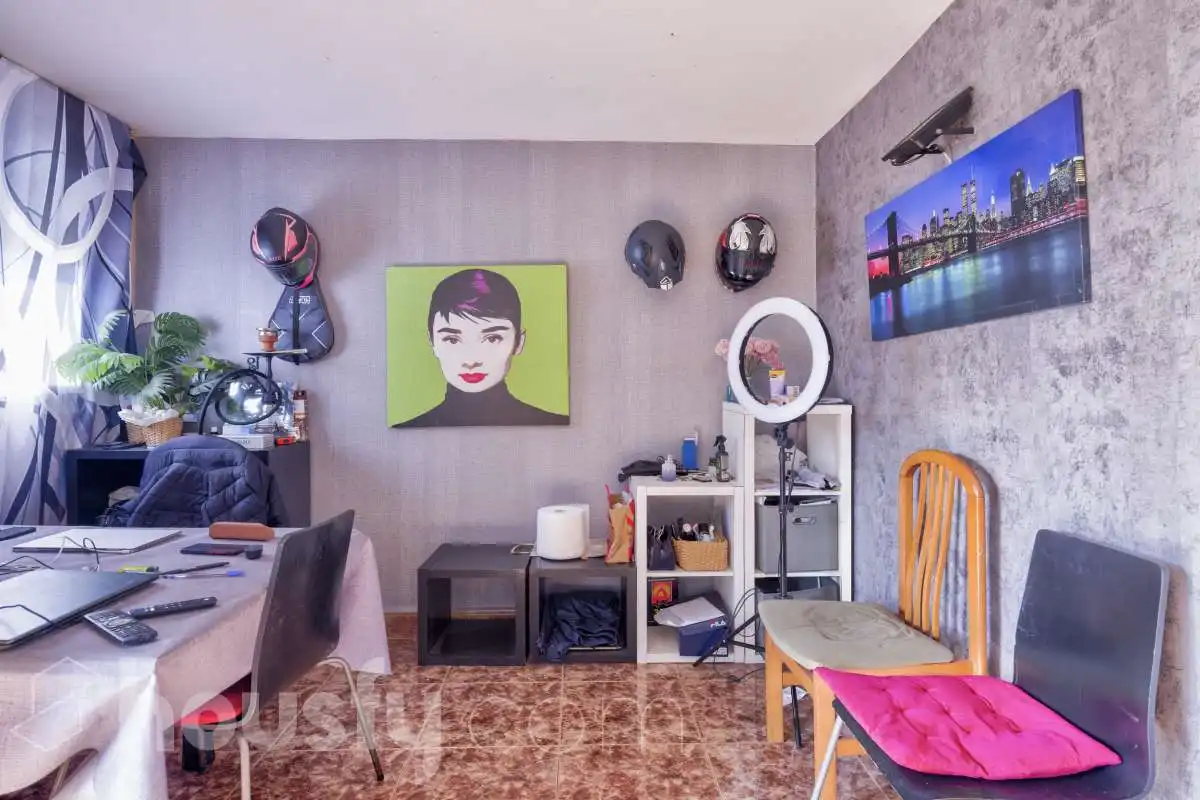 Wohnzimmer von Wohnung zum Verkauf in Barcelona mit Klimaanlage, Terrasse und Balkon