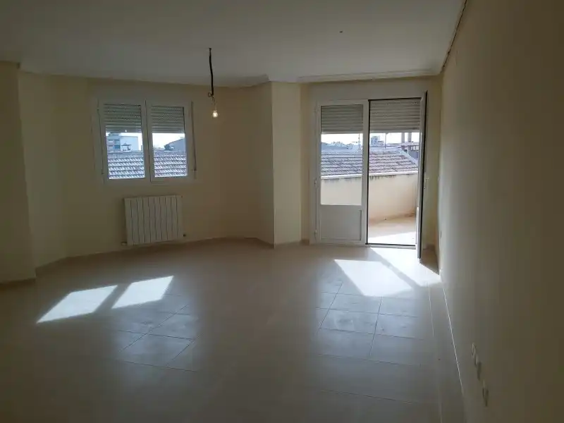 Appartamento con terrazza in vendita a Socuéllamos, imagen 2