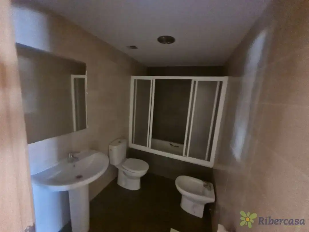Baño de Piso en venta en Castejón (Navarra) con Calefacción, Trastero y Balcón