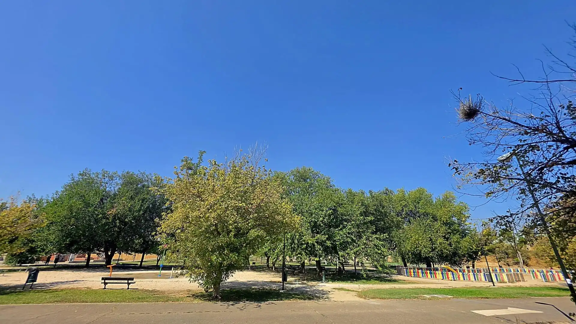 Vista exterior de Pis en venda en Zaragoza amb Calefacció