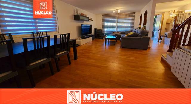 Casa adosada en Venta en Carrer del Castell d'Almansa en Els Tallats - Mas Olivé