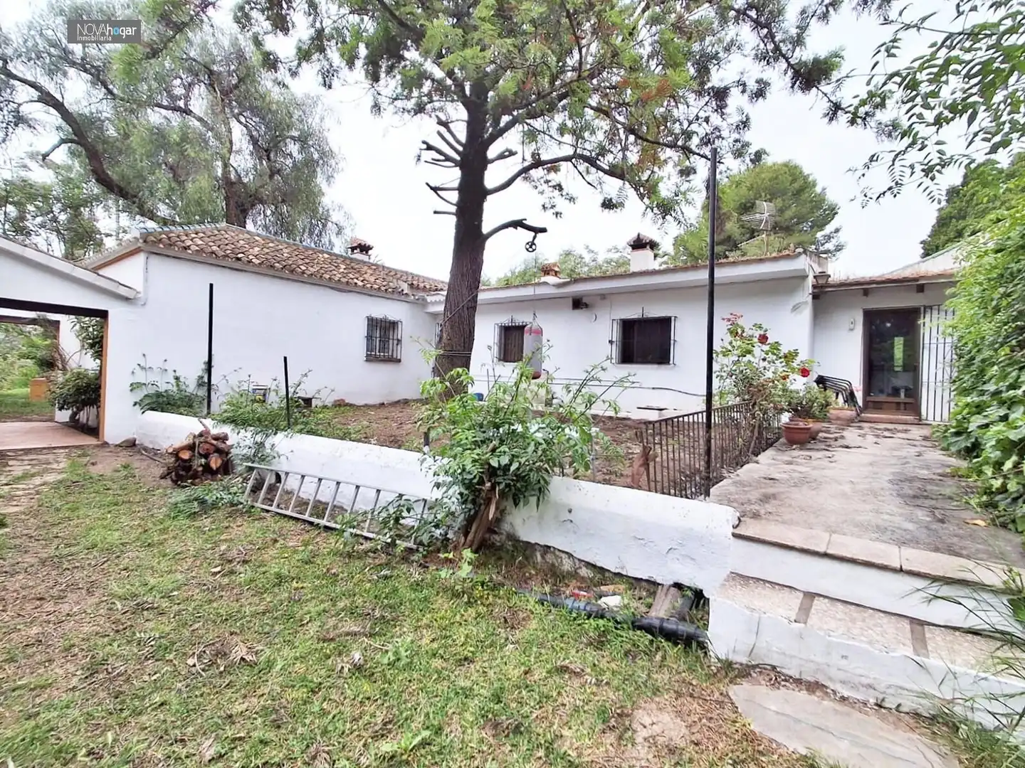 Jardí de Finca rústica en venda en Málaga amb Aire condicionat, Calefacció i Jardí privat