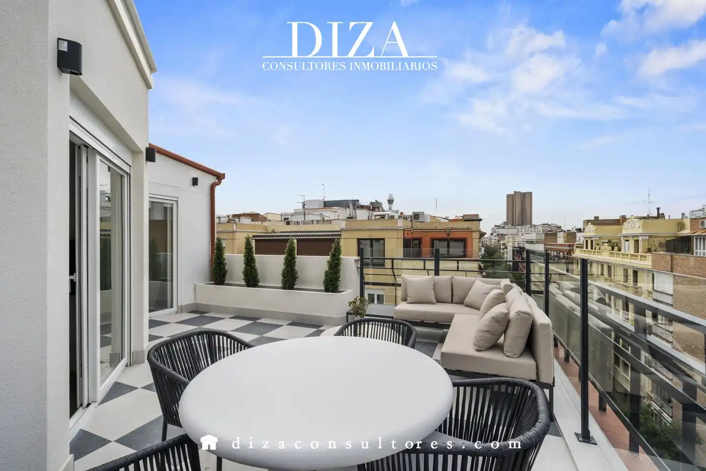 Flat with lift for sale in Calle de Hermosilla, imagen 5