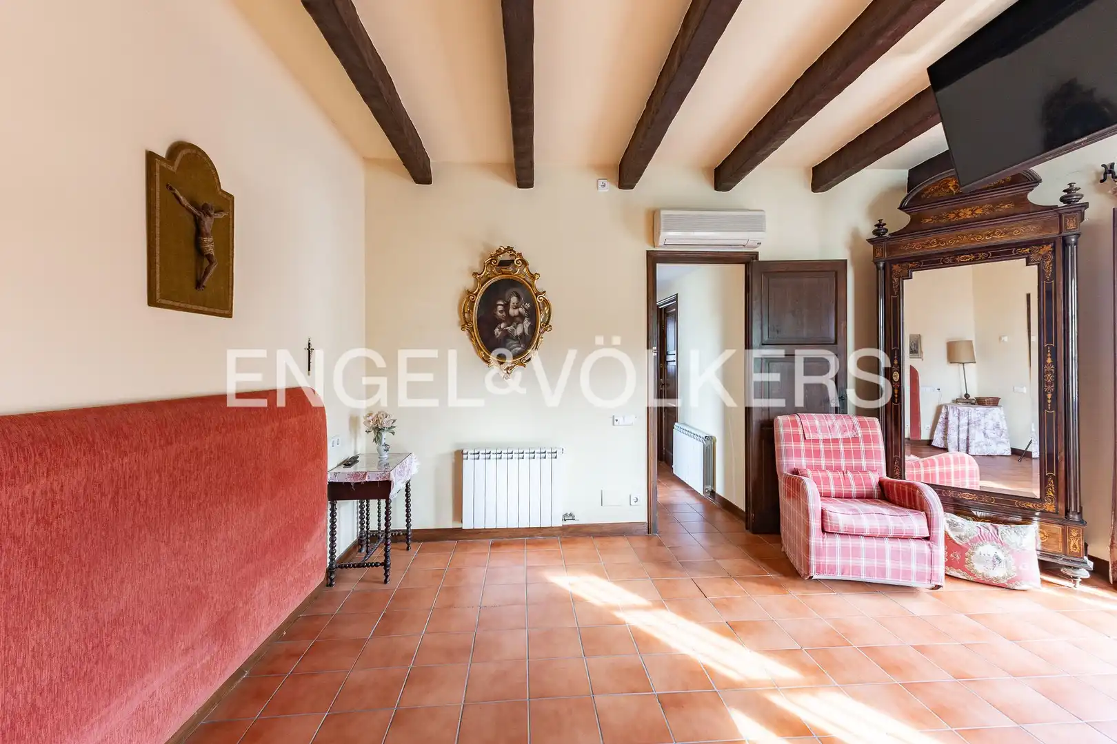 Wohnzimmer von Country house zum Verkauf in Mataró mit Heizung, Privatgarten und Terrasse