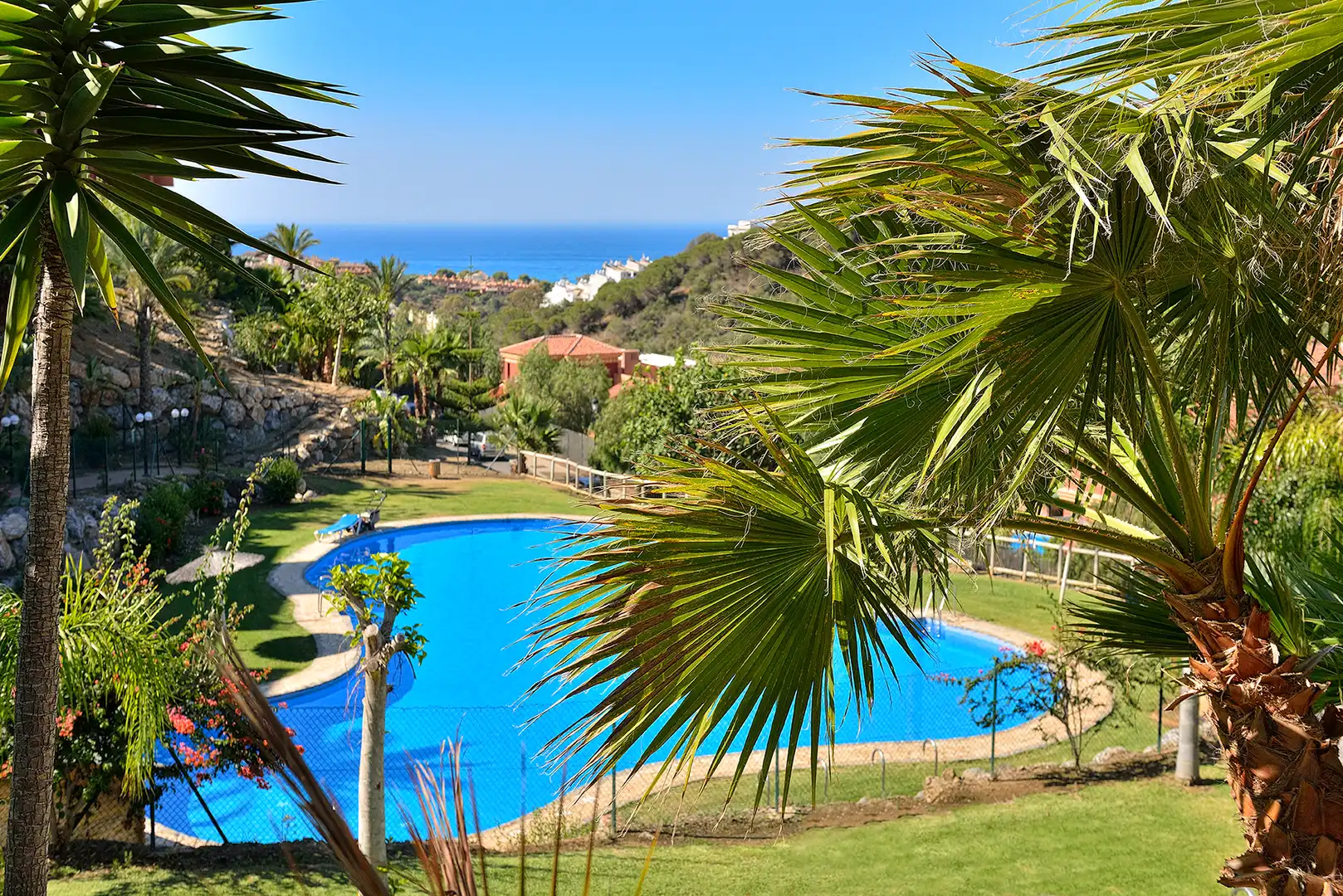 Apartament amb piscina en venda a Elviria - Cabopino