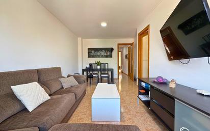 Living room of Flat for sale in Les Franqueses del Vallès  with Air Conditioner, Heating and Terrace