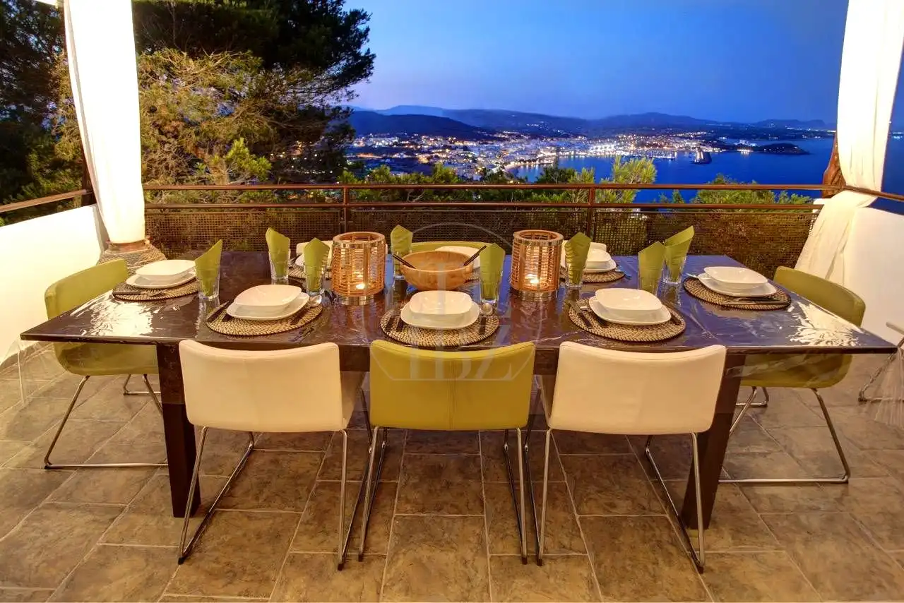 Terrassa de Casa o xalet de lloguer en Santa Eulària des Riu amb Aire condicionat, Jardí privat i Terrassa