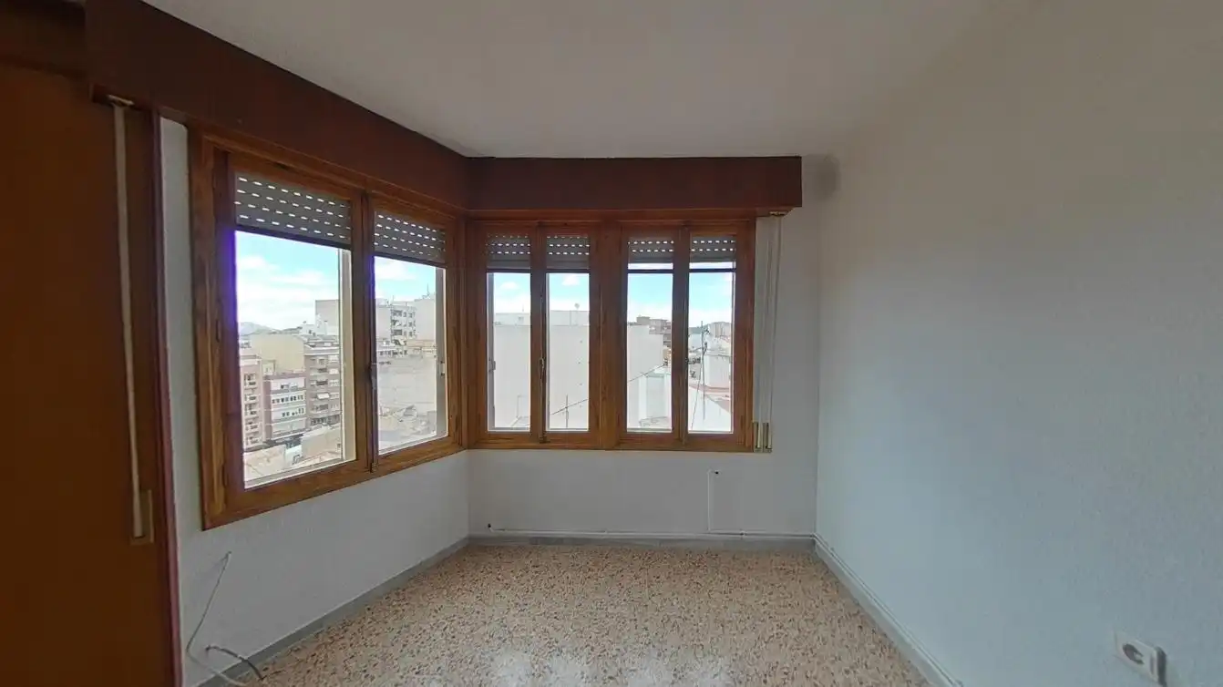 Habitación de Piso en venta en Villena