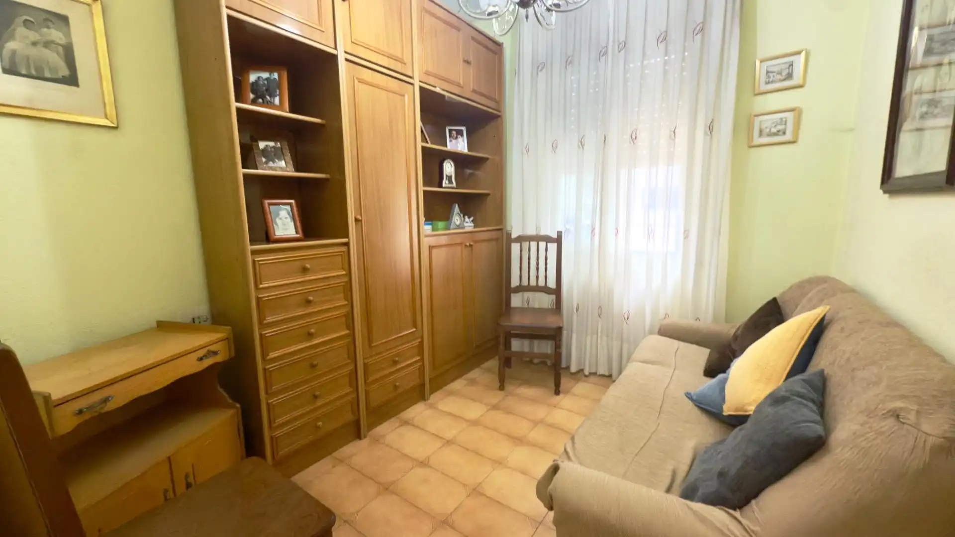 Bedroom of Houses for sale in Ourense Capital   with Private garden, Terrace and Furnished