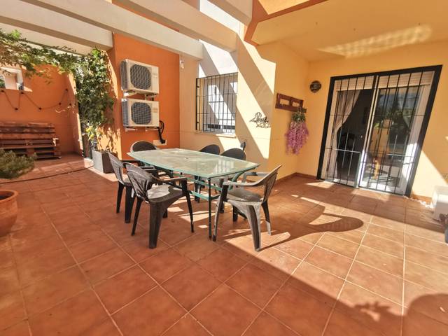 Piso en Alquiler en calle Paraguay en Añoreta Golf - Paraíso del Sol