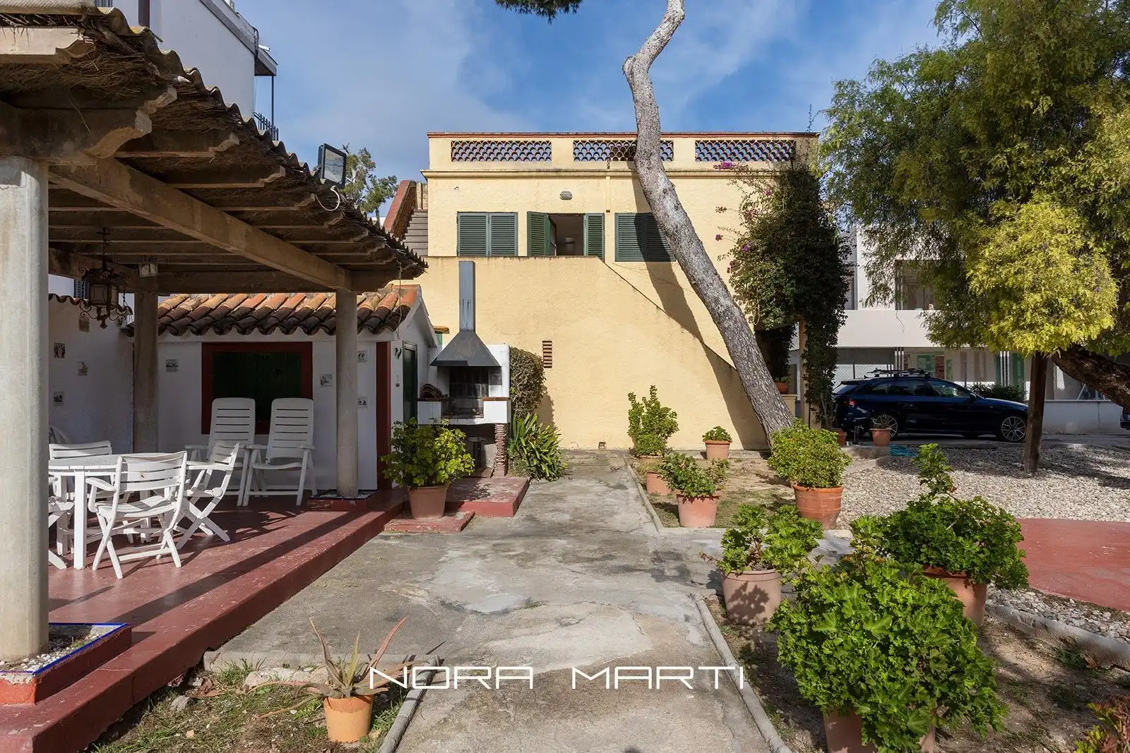 Vista exterior de Finca rústica en venta en Sitges con Aire acondicionado, Calefacción y Jardín privado