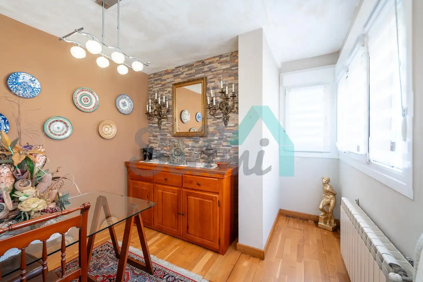 Comedor de Piso en venta en Avilés con Calefacción, Parquet y Trastero