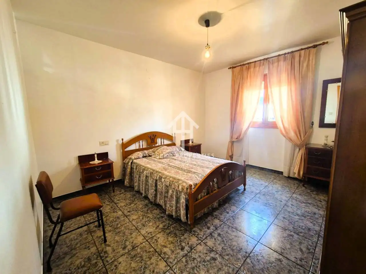 Bedroom of Houses for sale in Iznájar  with Private garden, Terrace and Furnished