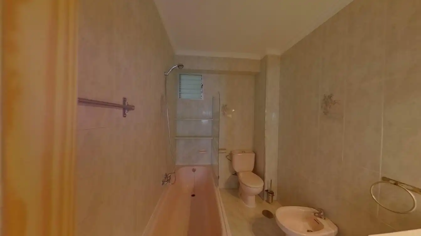 Bany de Pis en venda en Estepona
