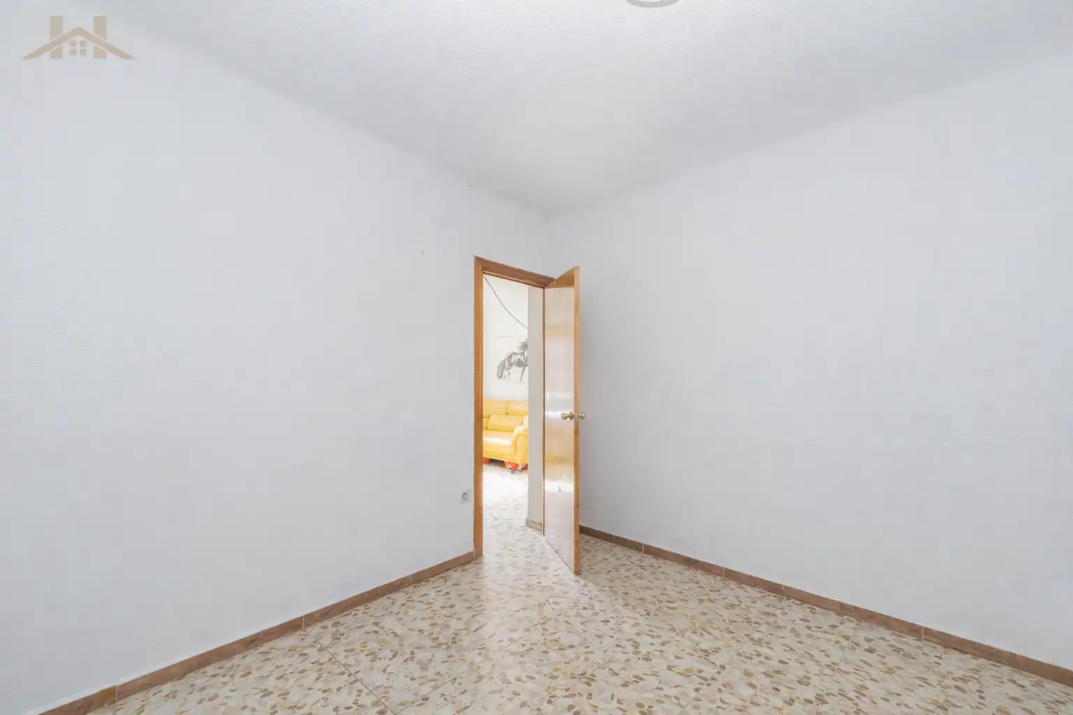 Bedroom of Flat for sale in Pozuelo de Alarcón  with Heating, Terrace and Furnished