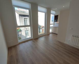 Living room of Flat to rent in A Coruña Capital   with Heating, Parquet flooring and Oven