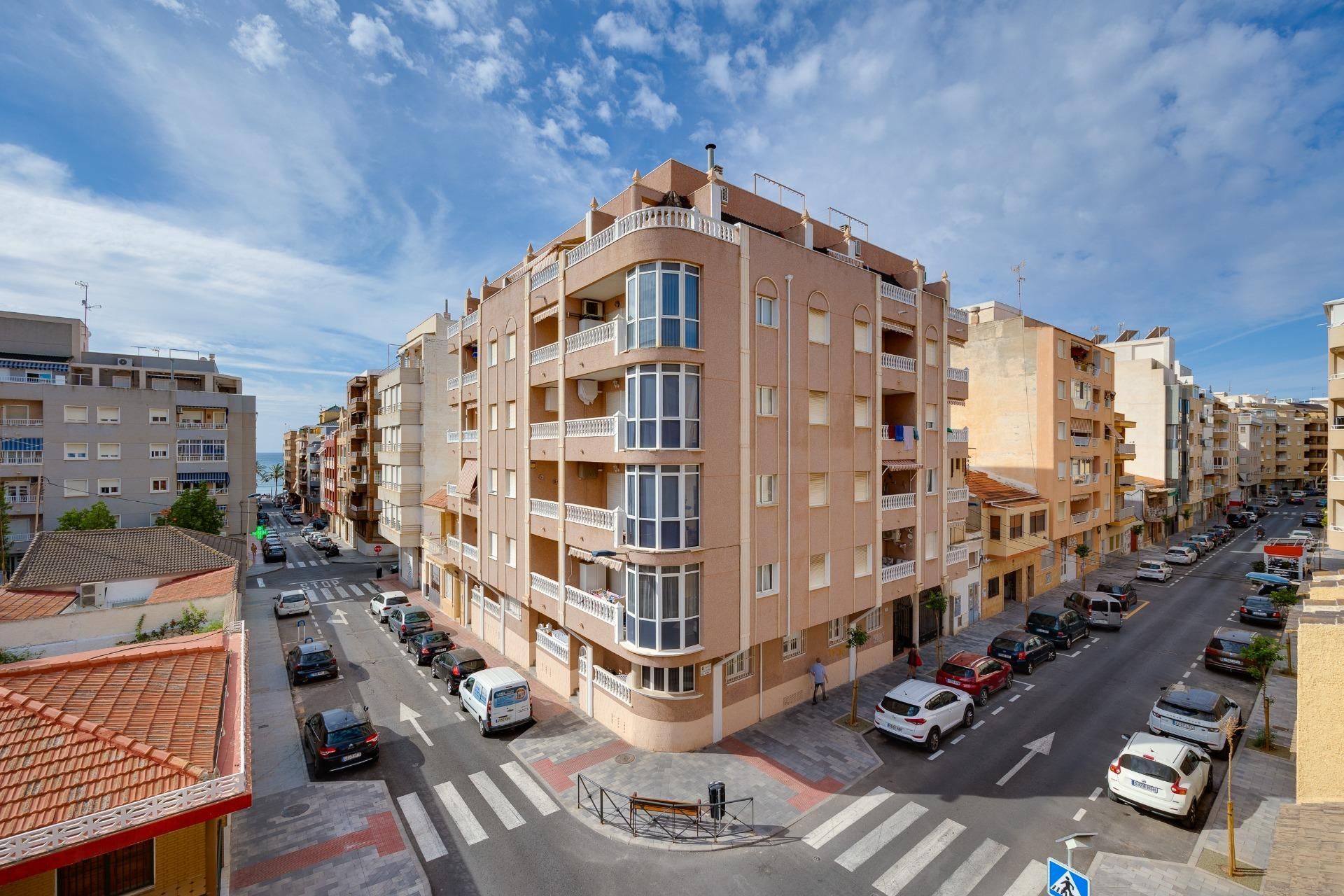 Vista exterior de Apartament en venda en Torrevieja amb Aire condicionat, Calefacció i Terrassa