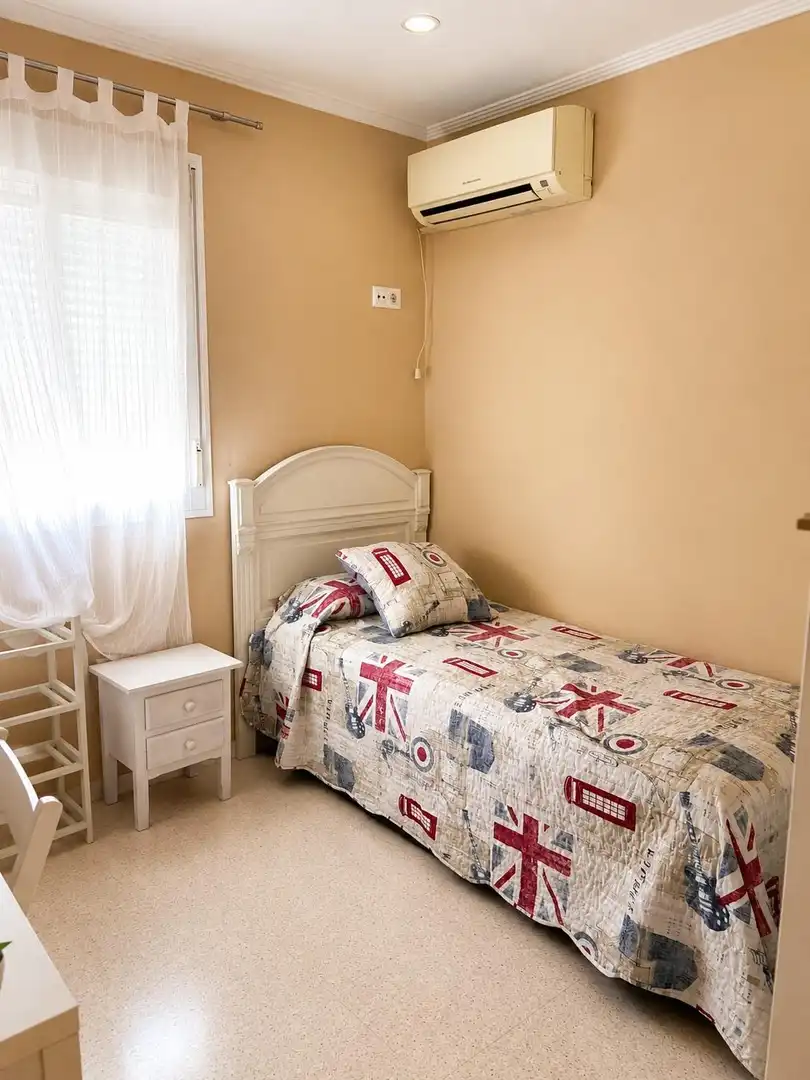 Bedroom of Detached homes for sale in Almensilla  with Air Conditioner and Private garden