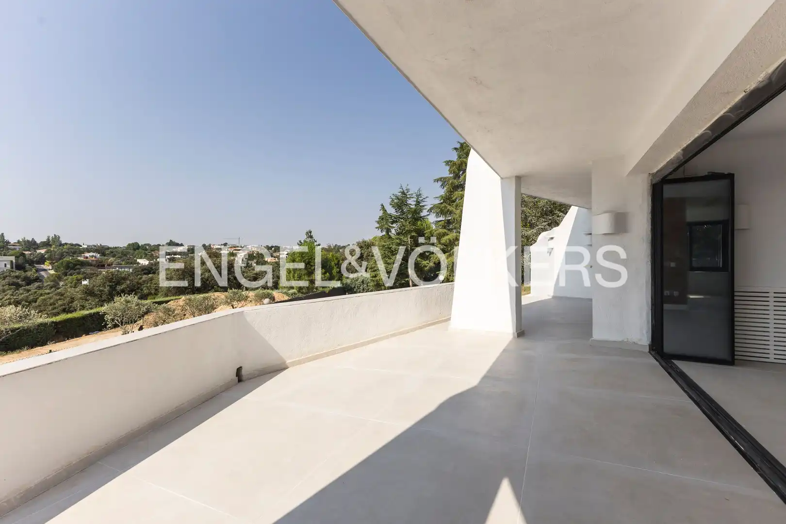 Terrace of Houses for rent in Ciudalcampo  with Air Conditioner, Heating and Private garden