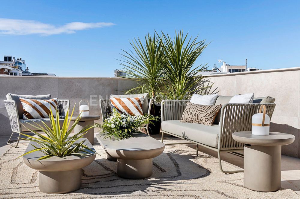 Terrace of Attic to rent in  Madrid Capital  with Air Conditioner, Heating and Terrace