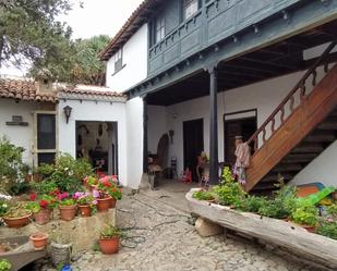 Vista exterior de Finca rústica de lloguer en Arico amb Terrassa, Piscina i Moblat