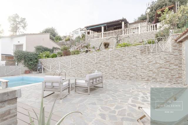 Casa-chalet en Venta en De Modolell en Molins de Rei