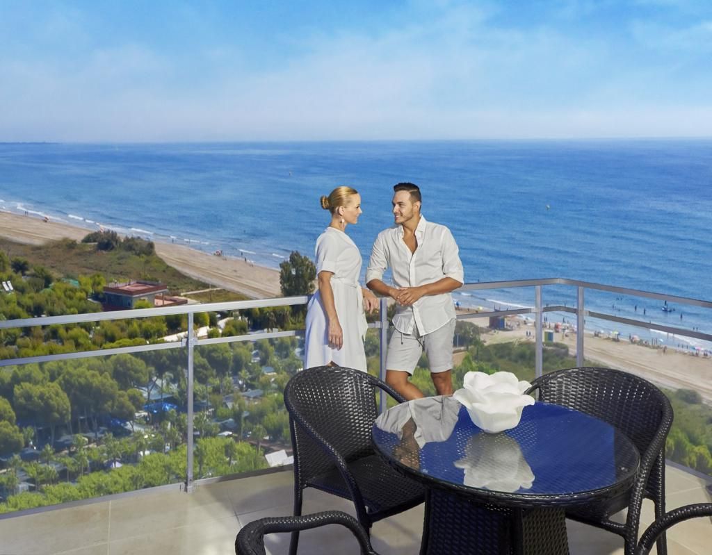 Terrassa de Apartament en venda en Cabanes amb Aire condicionat, Calefacció i Jardí privat